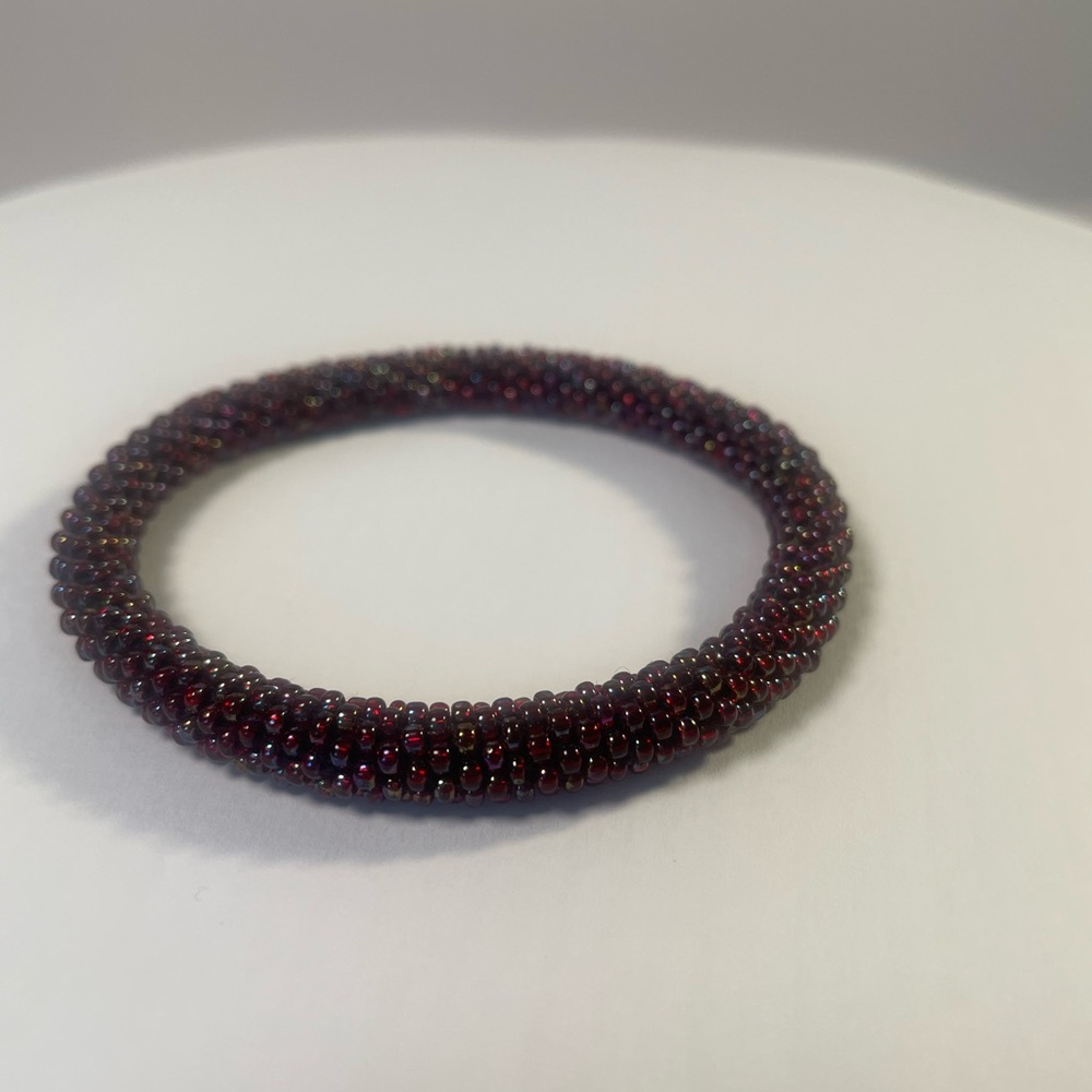 Elegant Beaded Bracelet - Deep Purple